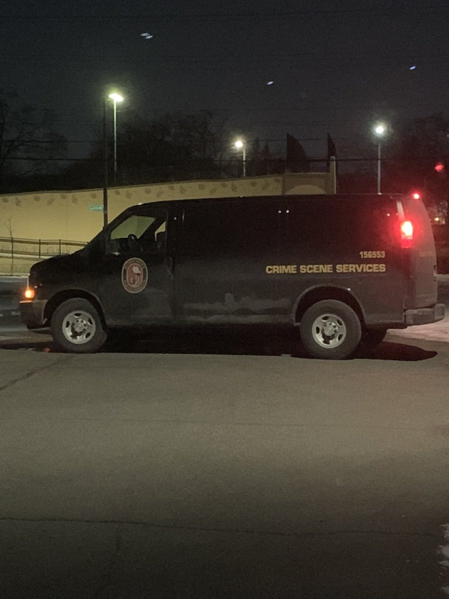 Evidence techs just  arrived on scene of Southfield and Cathedral. Possibly a fatal shooting