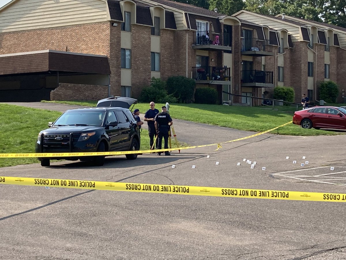 Battle Creek Police are investigating a shooting in the Arbors apartments off Capital Avenue SW, south of Beckley Rd in Battle Creek.