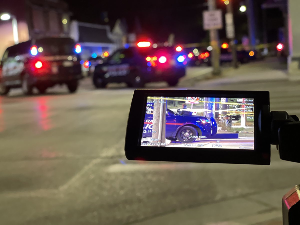 GRPD is investigating a shooting that left 2 men dead. According to GRPD, there is no threat to the public and no suspect is in custody. The shooting took place on Martin Luther King Jr.AVE SE just after 2:30am