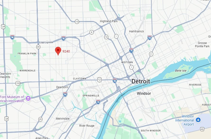 Commercial Box Alarm: DetroitFire at 9240 Freeland for a working commercial building fire, a car dealership according to dispatch audio.